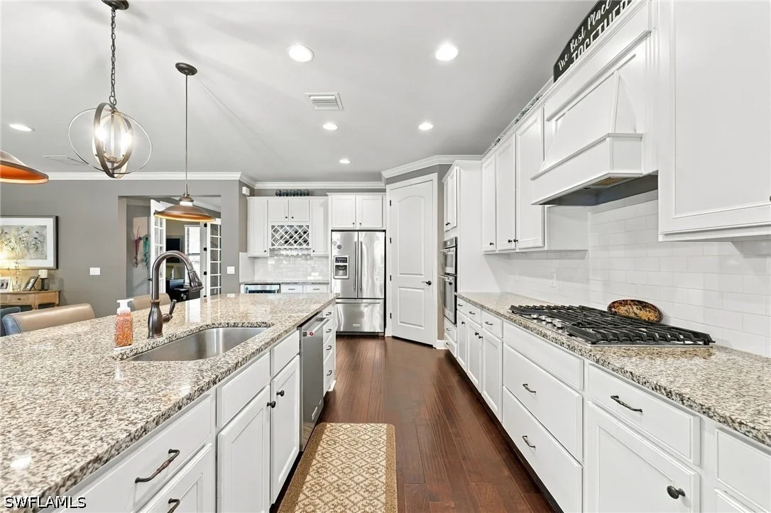 Photo of 7230 Live Oak Drive