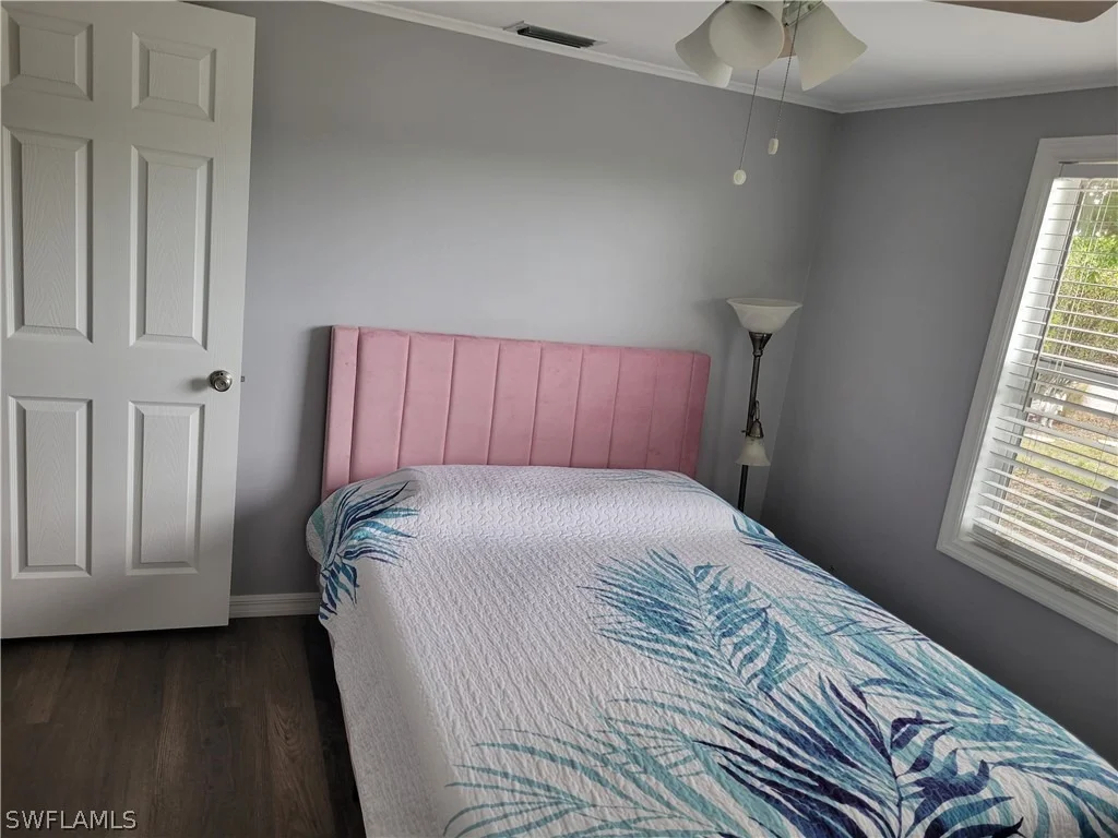 Photo of 2662 Mangrove Street