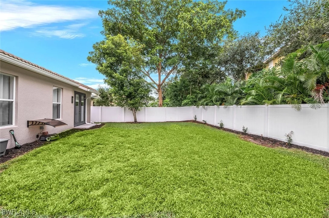 Photo of 8260 Laurel Lakes Boulevard