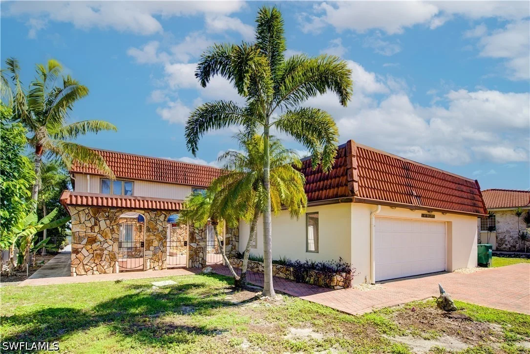 Photo of 11 Capri Boulevard
