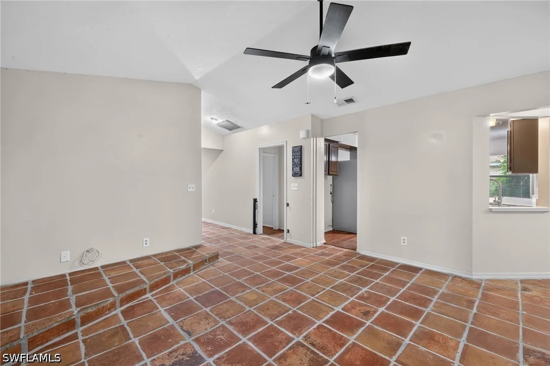 Photo of 17565 Lee Road