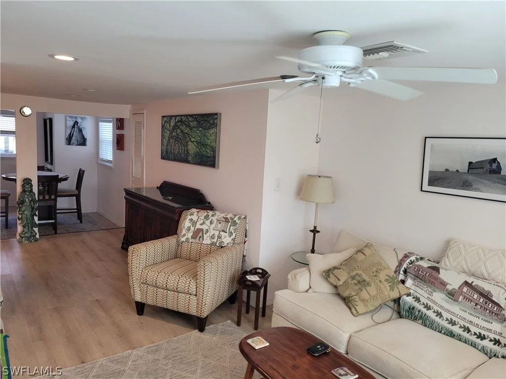 Photo of 2662 Mangrove Street