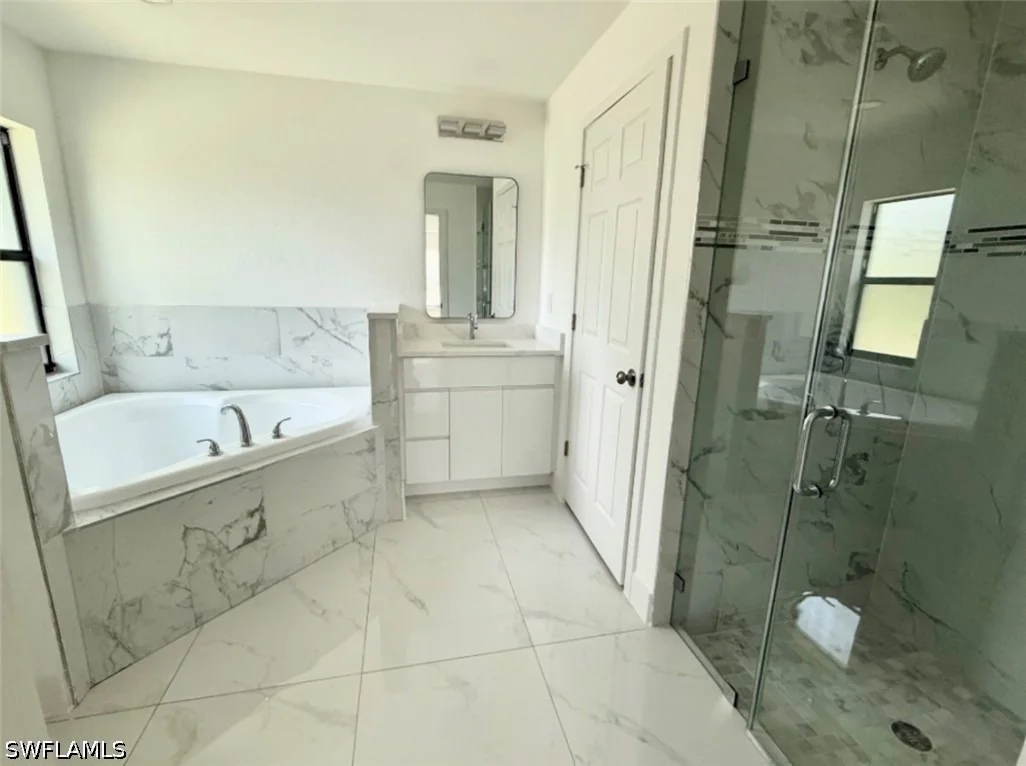 Photo of 1011 Edison Avenue