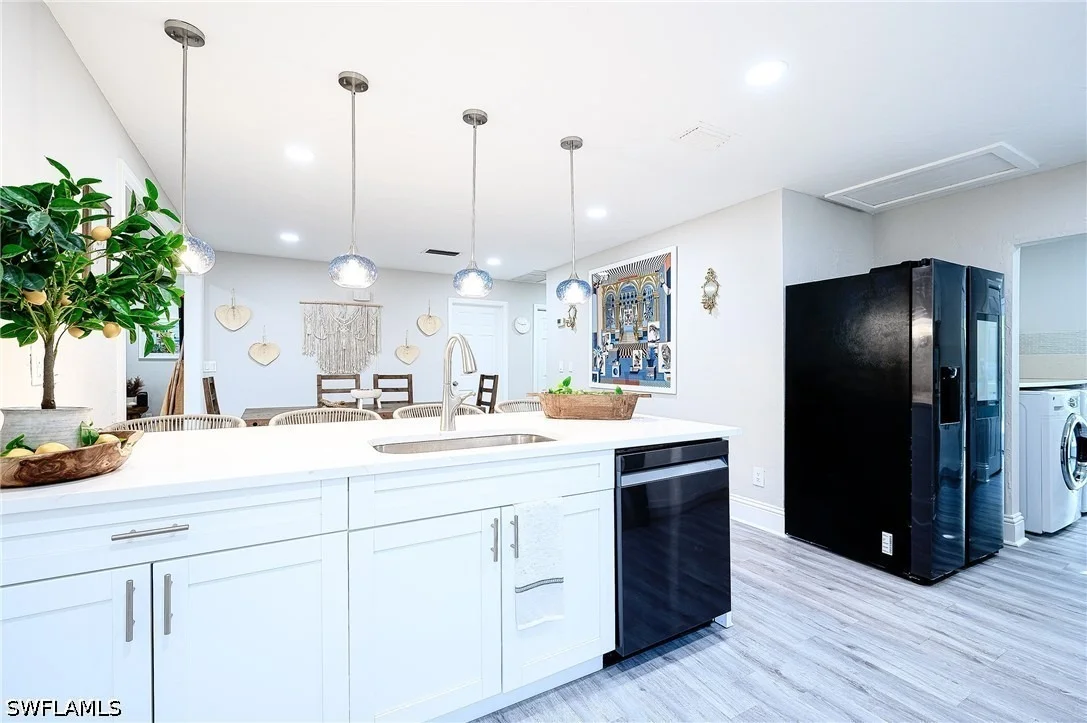 Photo of 810 103rd Avenue N