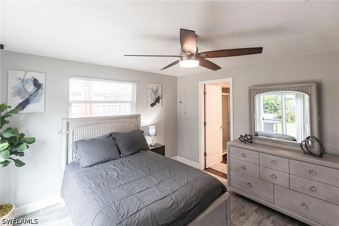 Photo of 808 110th Avenue N