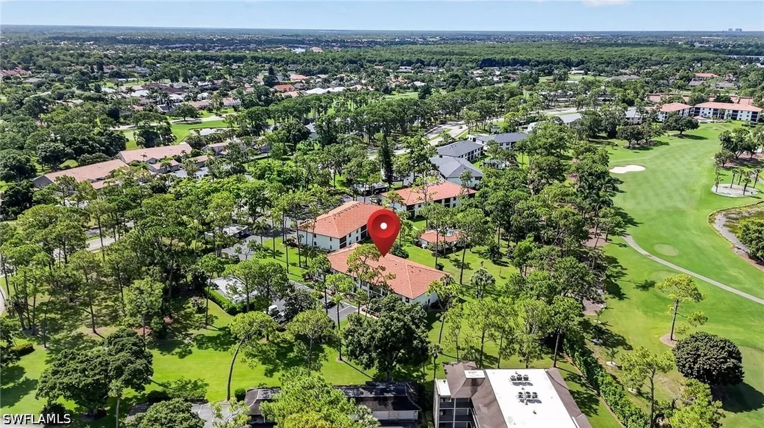 Photo of Unit 7 at 909 Augusta Boulevard