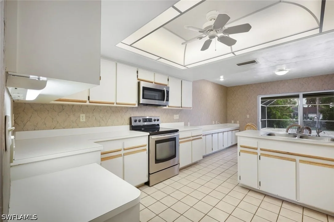 Photo of 2207 Imperial Golf Co Boulevard