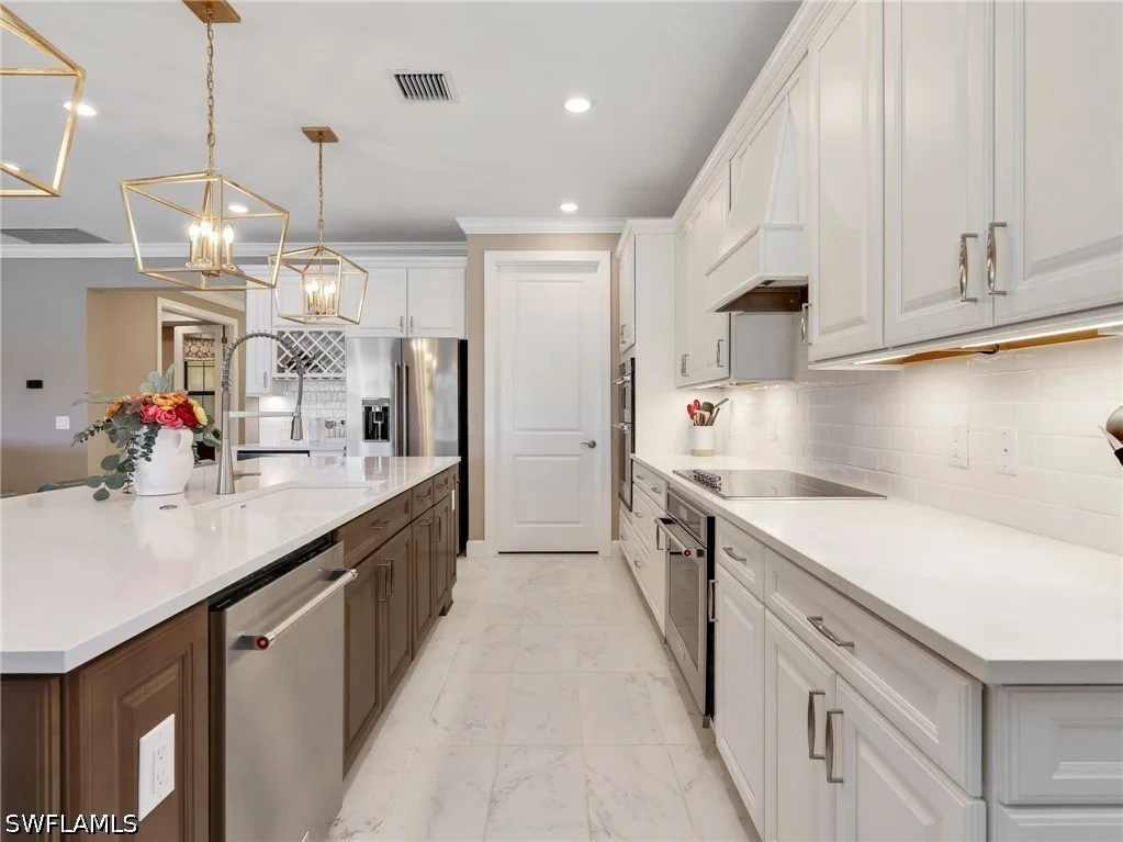 Photo of 6597 Legacy Way