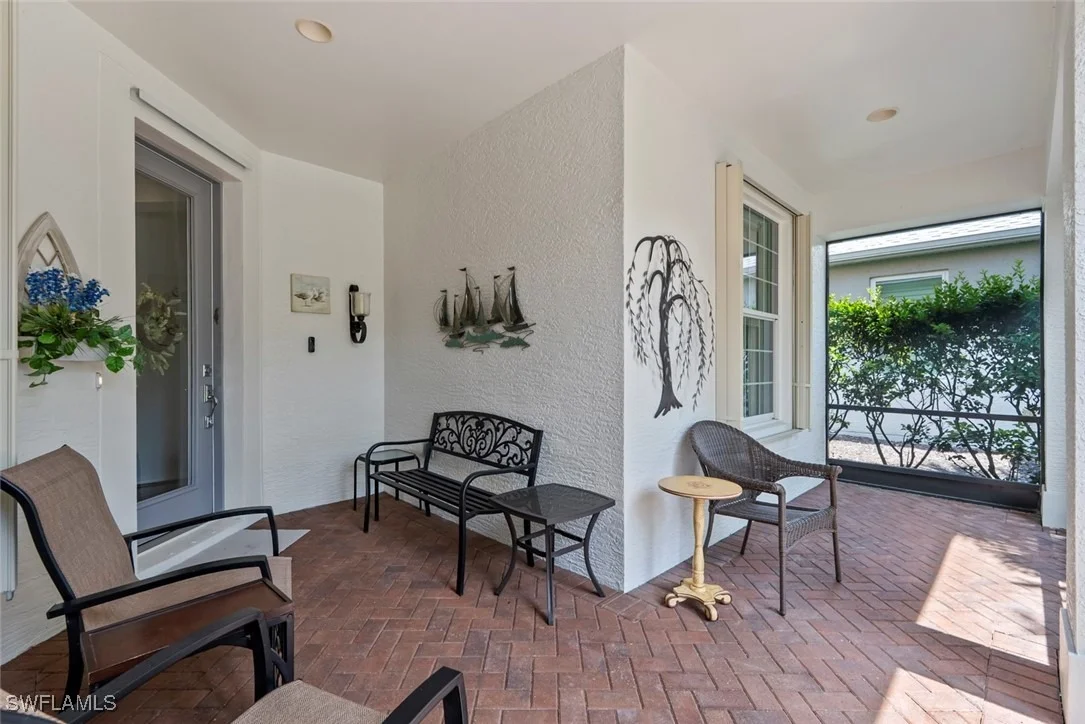 Photo of 6101 Victory Drive