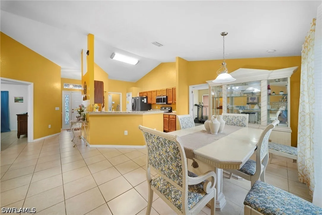 Photo of 423 Windermere Drive