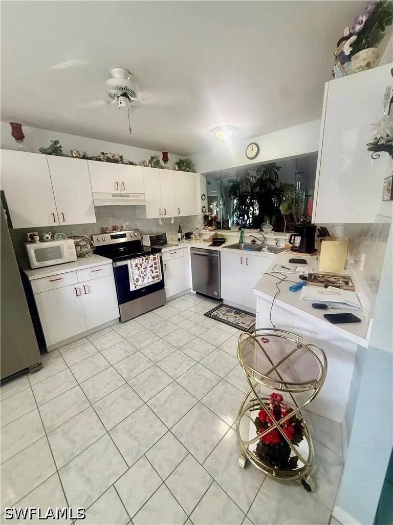 Photo of Unit 6 at 281 Gabriel Circle