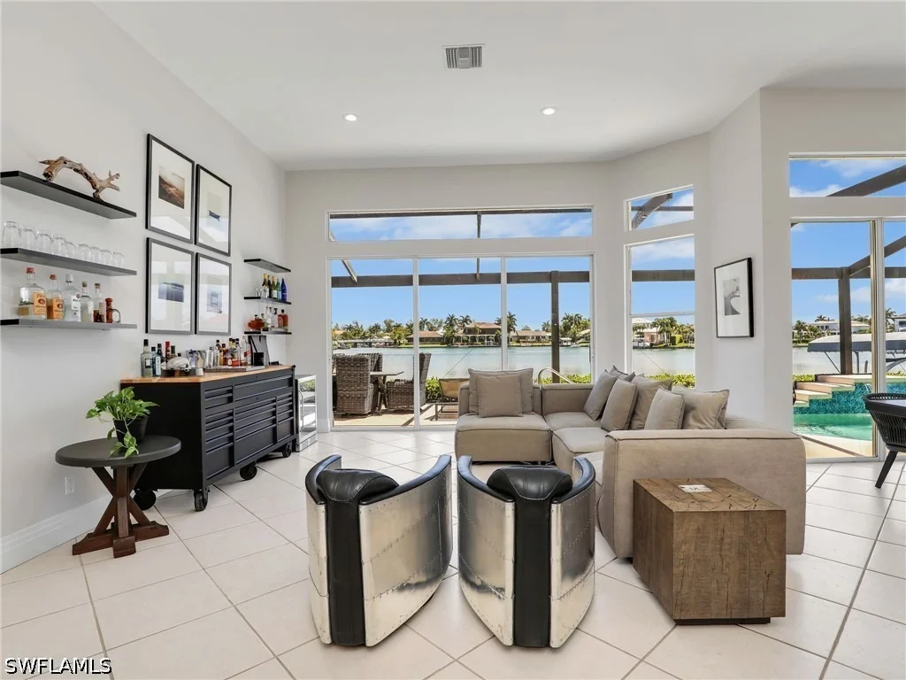 Photo of 419 Spinnaker Drive