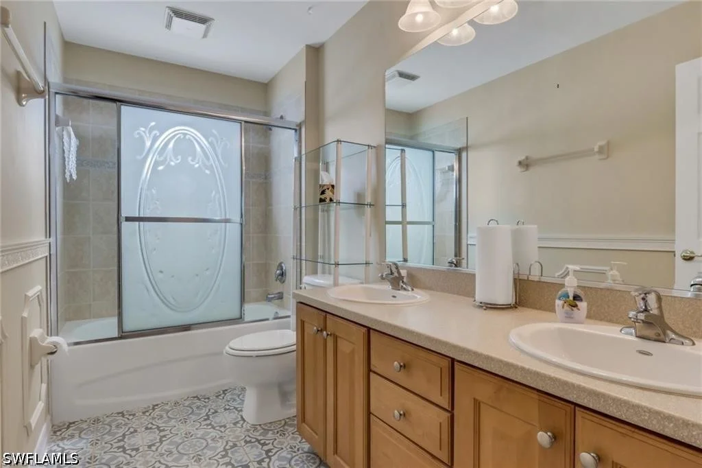 Photo of 12506 IVORY STONE Loop
