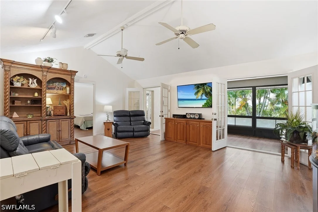 Photo of 4581 Chippendale Drive