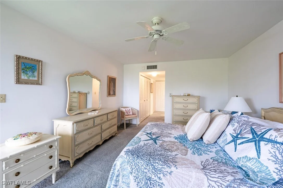 Photo of Unit 311 at 415 Augusta Boulevard