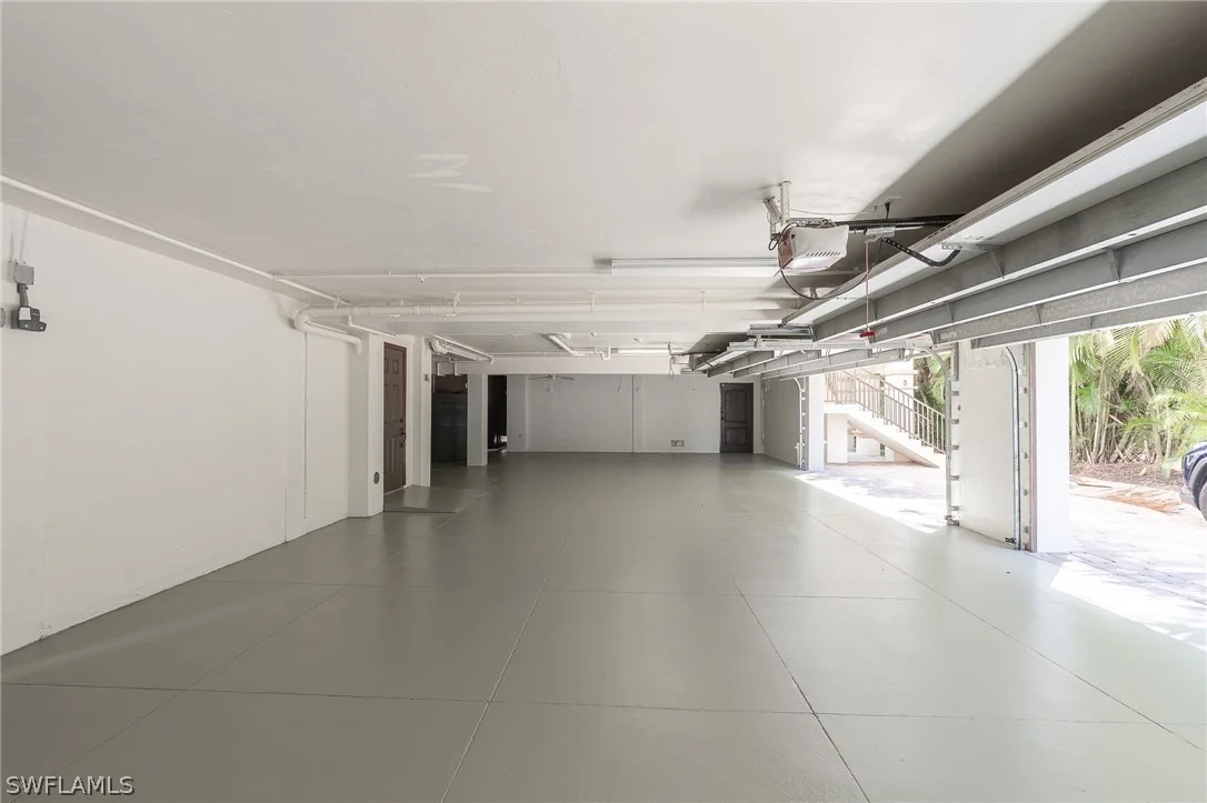 Photo of 200 S Golf Drive