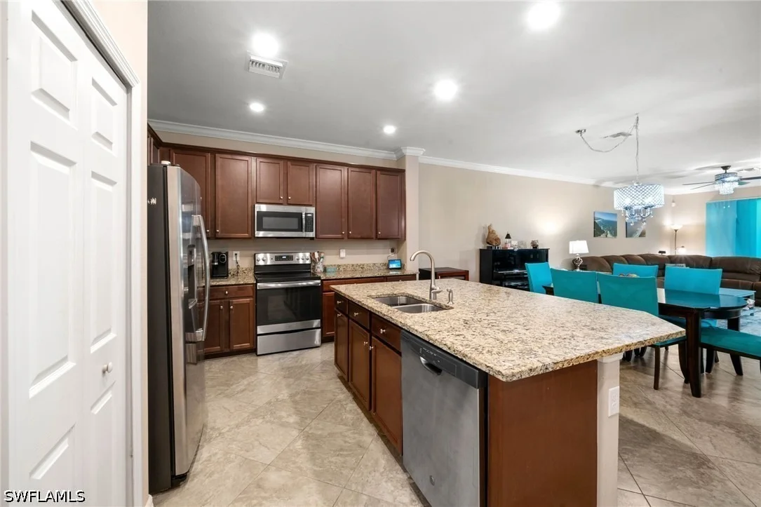 Photo of 9086 Woodhurst Drive
