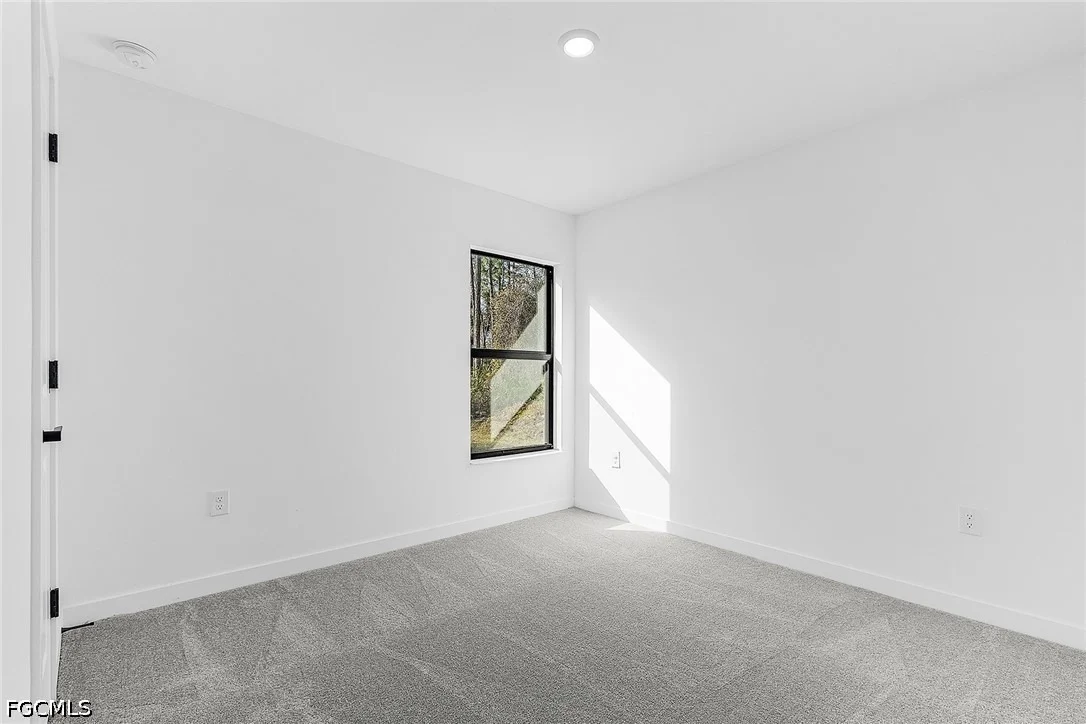 Photo of 846 Guienne Lane