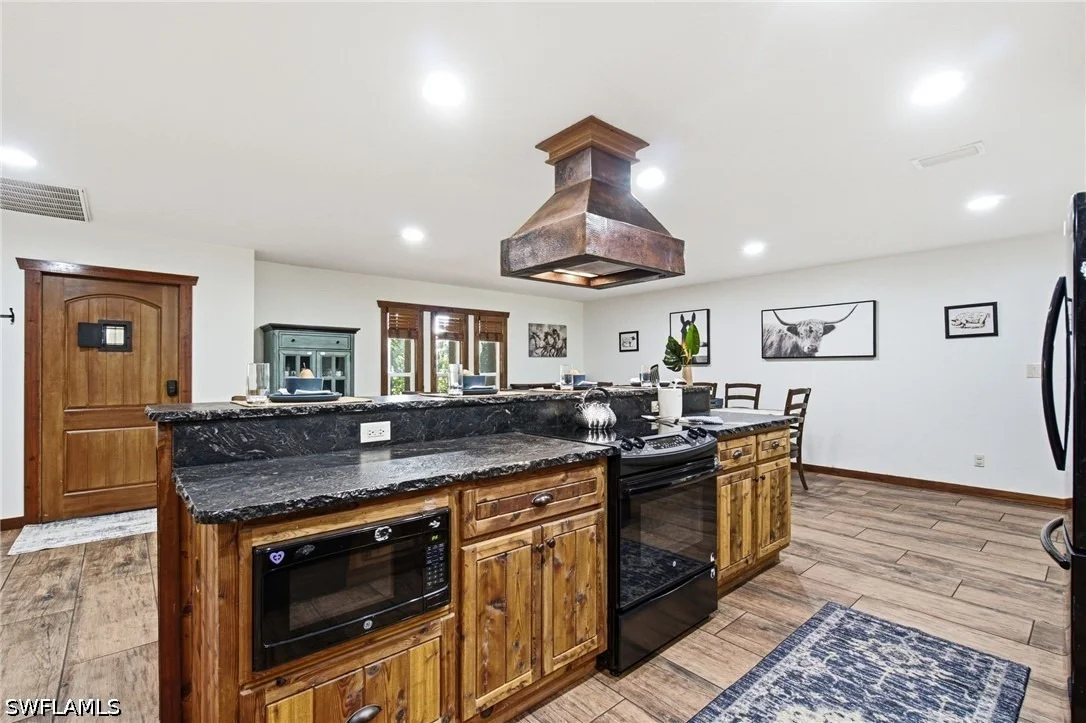 Photo of 670 Rope Bend Drive
