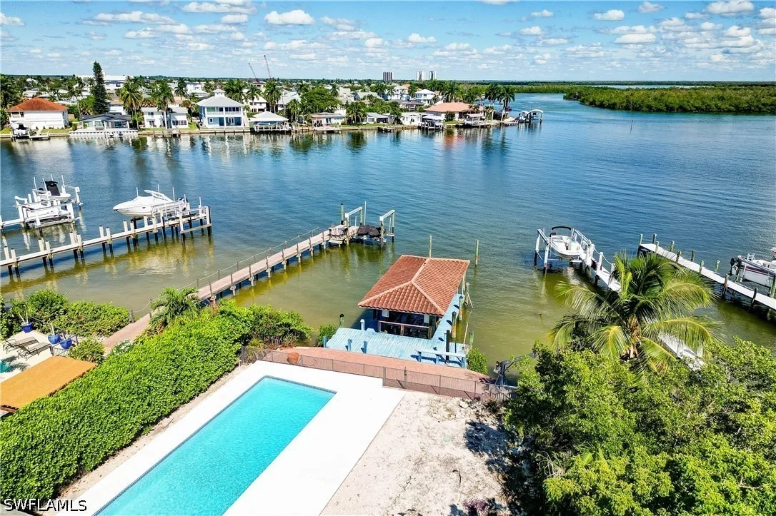Photo of 11 Capri Boulevard
