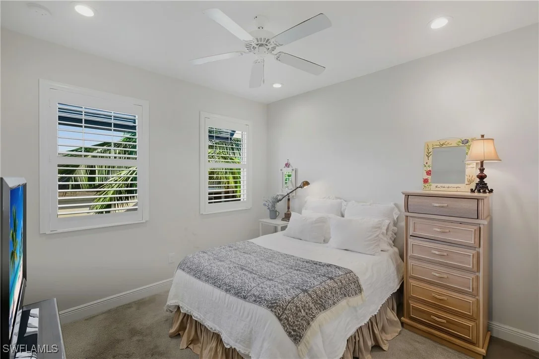 Photo of Unit 1908 at 6947 Avalon Circle