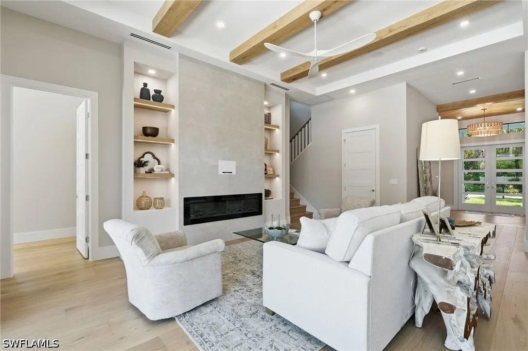 Photo of 1102 9th Avenue N