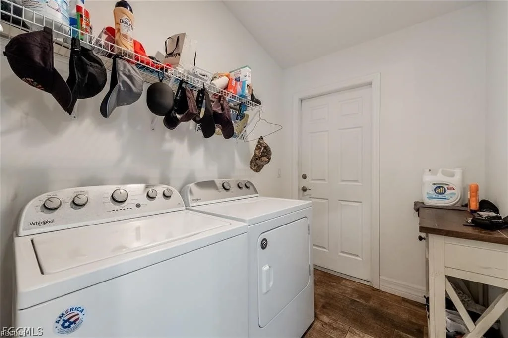 Photo of 417 Thompson Avenue