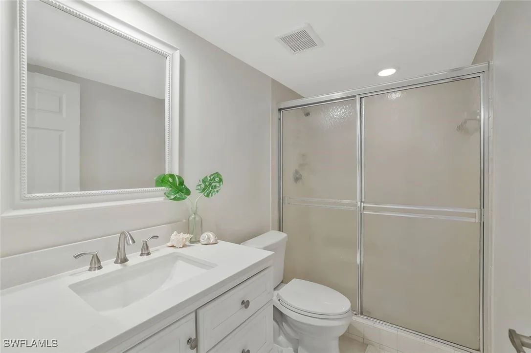 Photo of Unit 6014 at 601 Augusta Boulevard