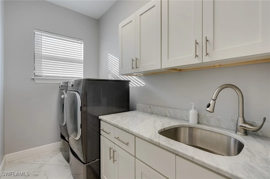 Photo of 735 99th Avenue N