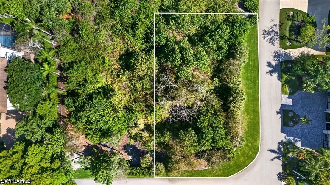 Photo of 707 Waterside Drive