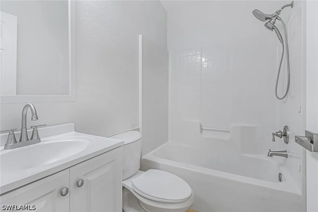 Photo of 2921 2nd Avenue SE
