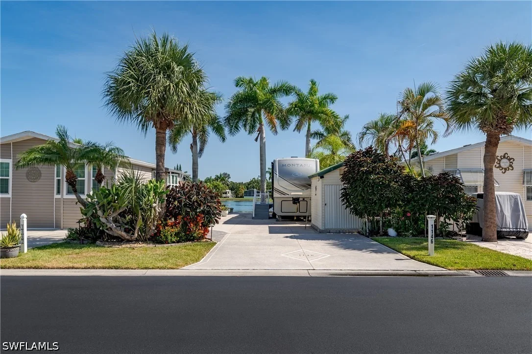 Photo of 1146 Silver Lakes Boulevard