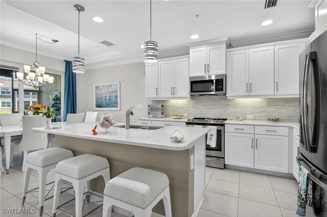 Photo of Unit 803 at 6960 Avalon Circle