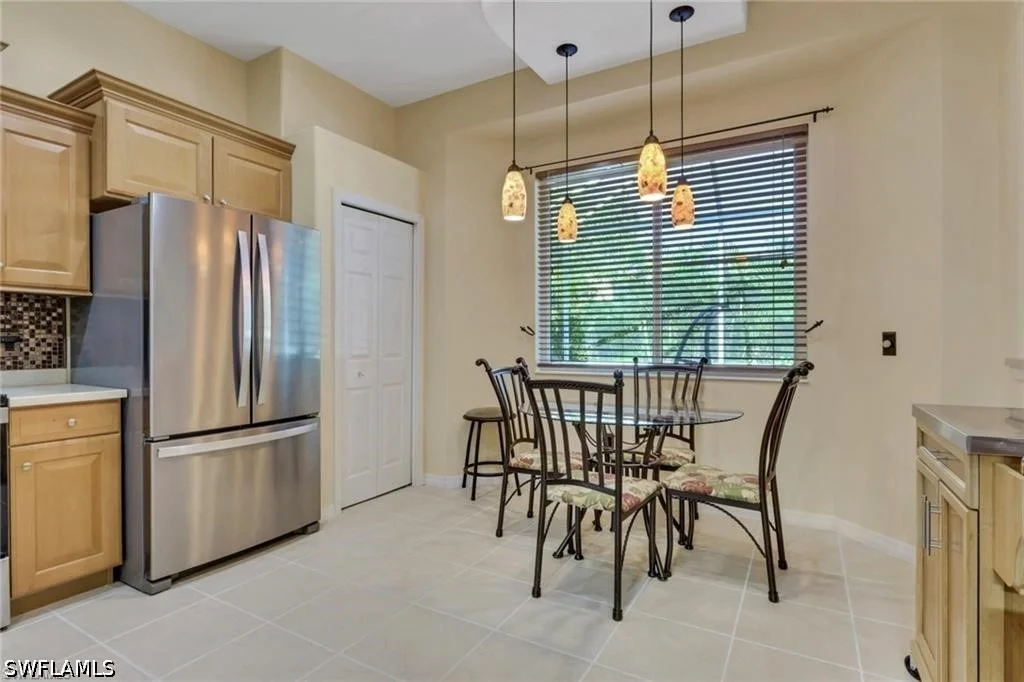 Photo of 12506 IVORY STONE Loop