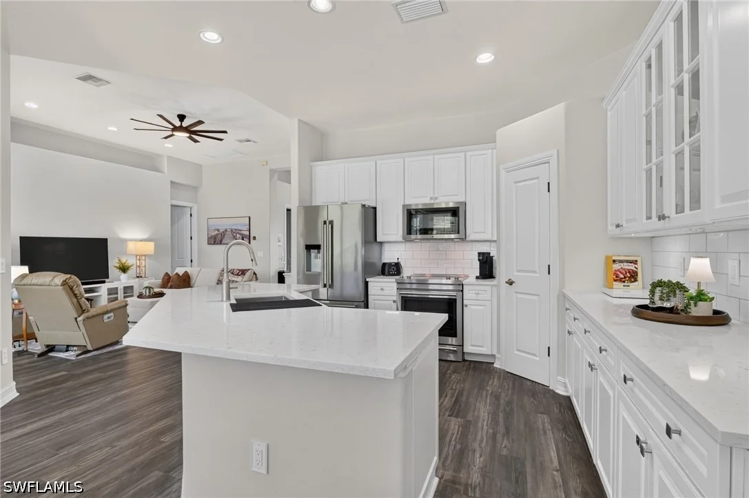 Photo of 6062 Divot Court