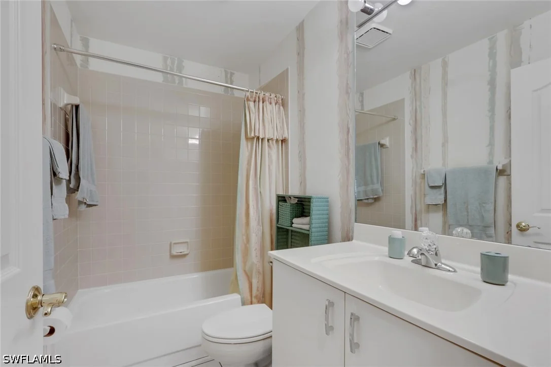 Photo of 11011 Linnet Lane