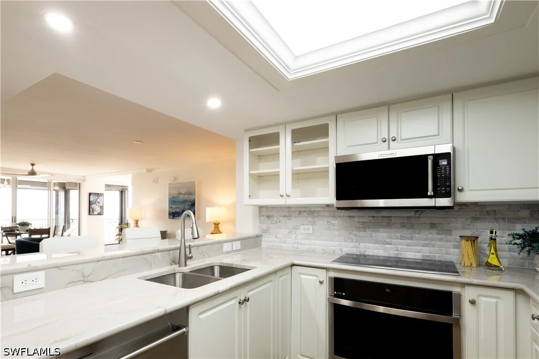 Photo of Unit 1002 at 6825 Grenadier Boulevard