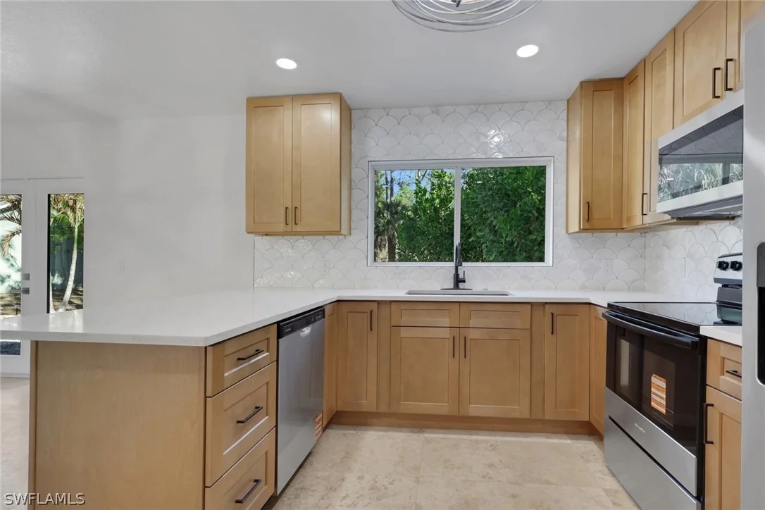 Photo of 3371 8th Avenue SE