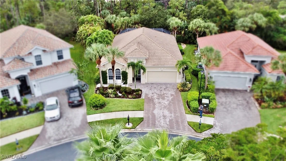 Photo of 16152 Parque Lane