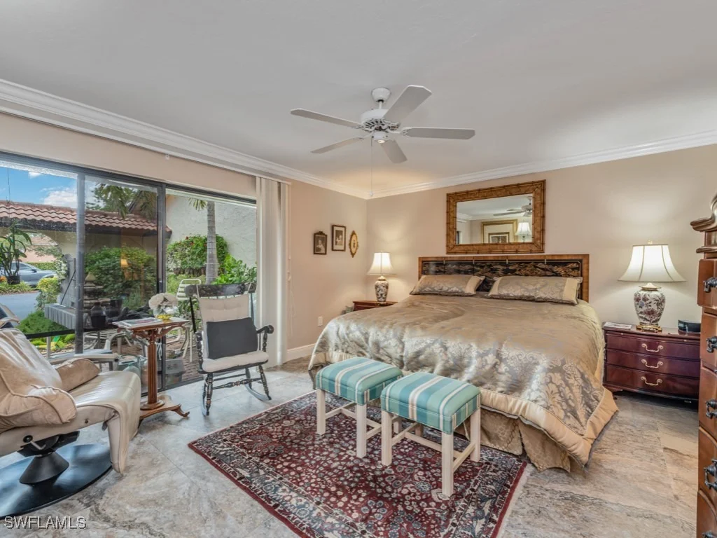 Photo of Unit 3 at 594 Augusta Boulevard