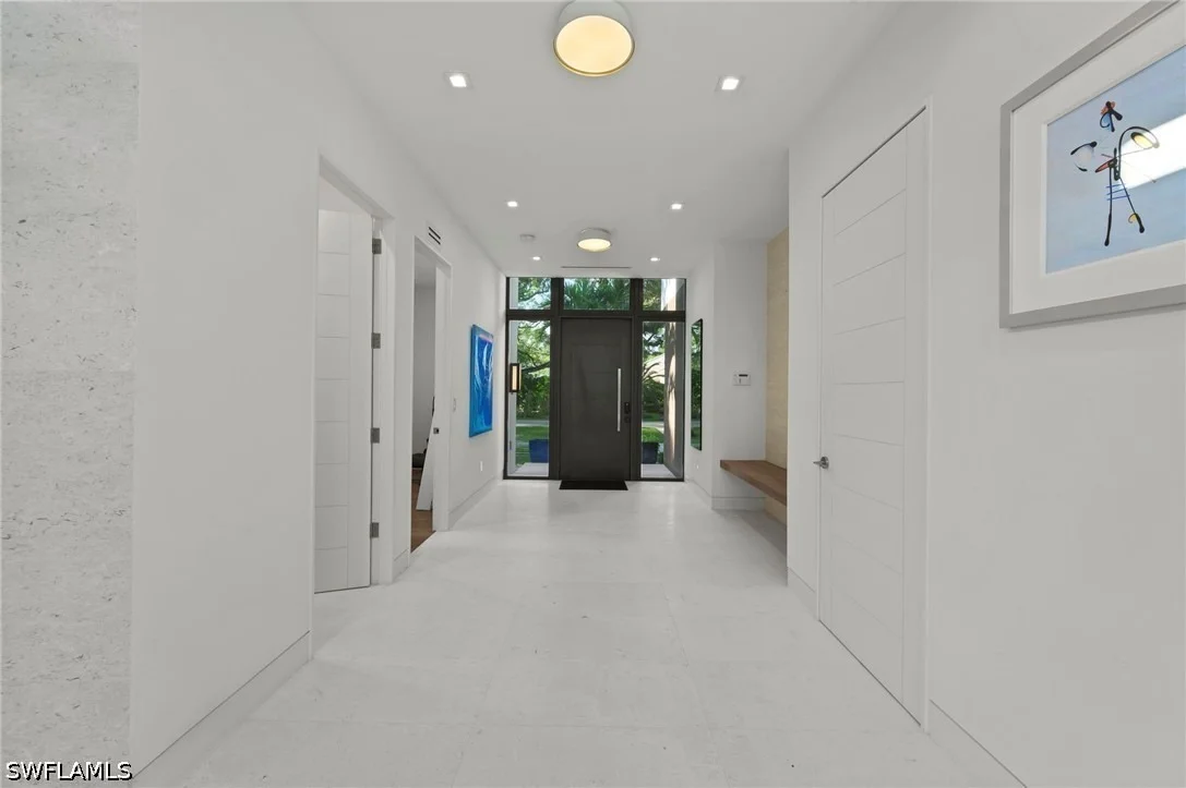 Photo of 376 1ST Avenue N