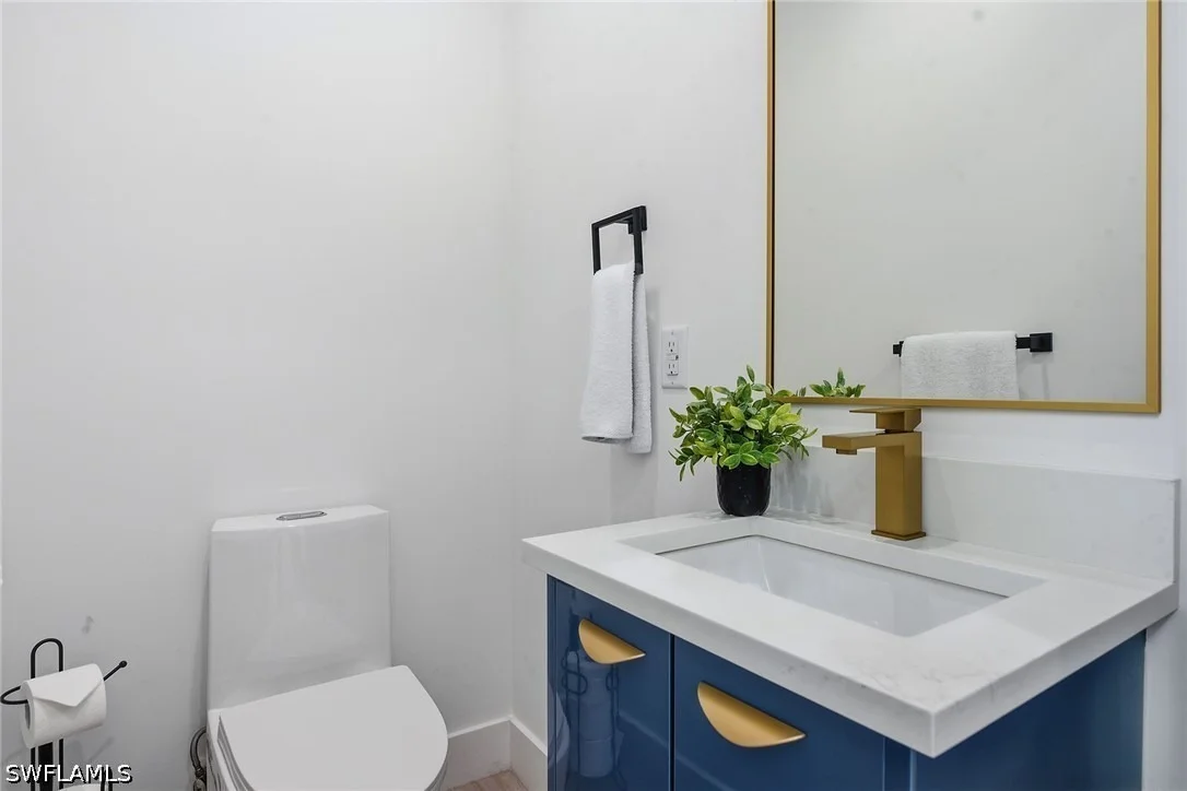 Photo of 3400 Canal Street