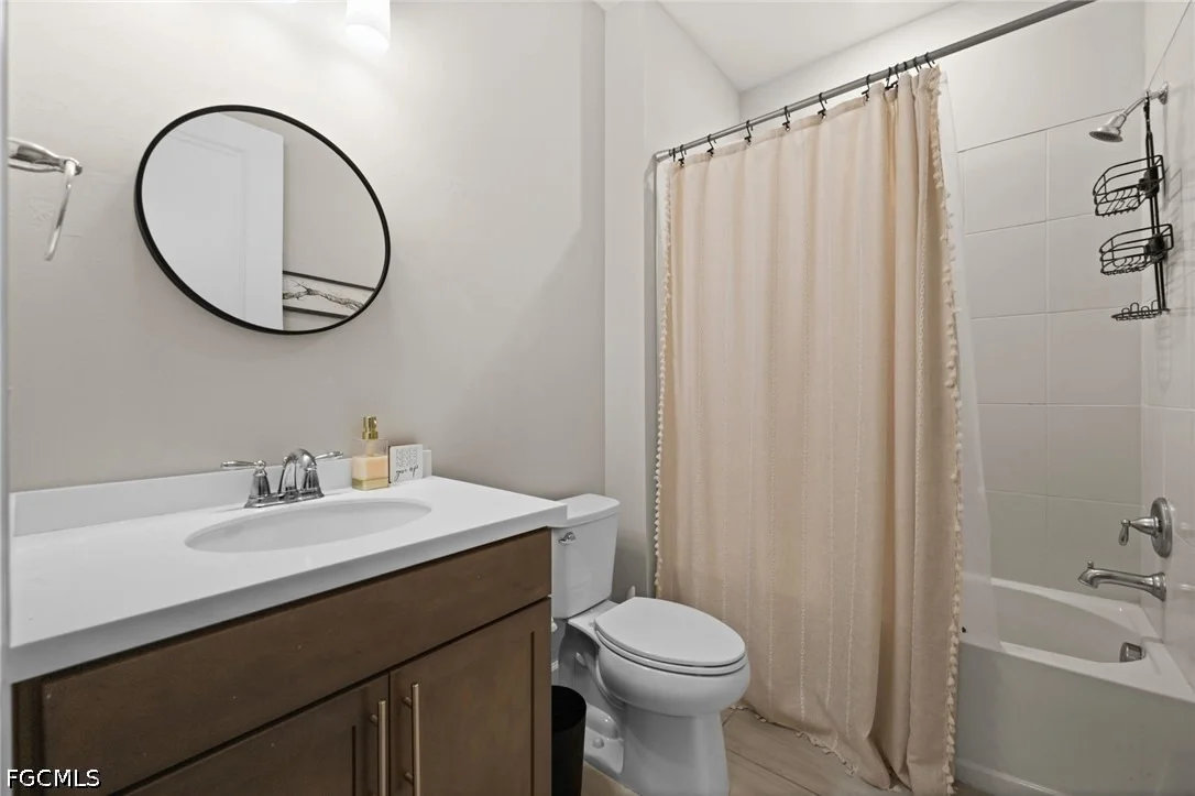 Photo of 42364 Edgewater Drive