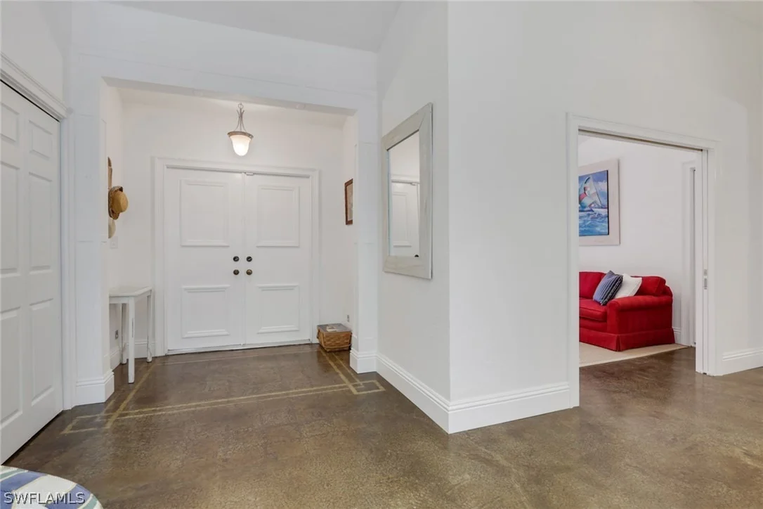 Photo of 2293 Royal Lane