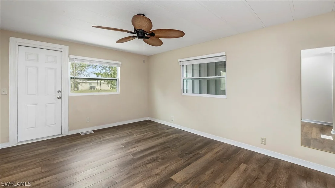 Photo of 851 Manatee Road
