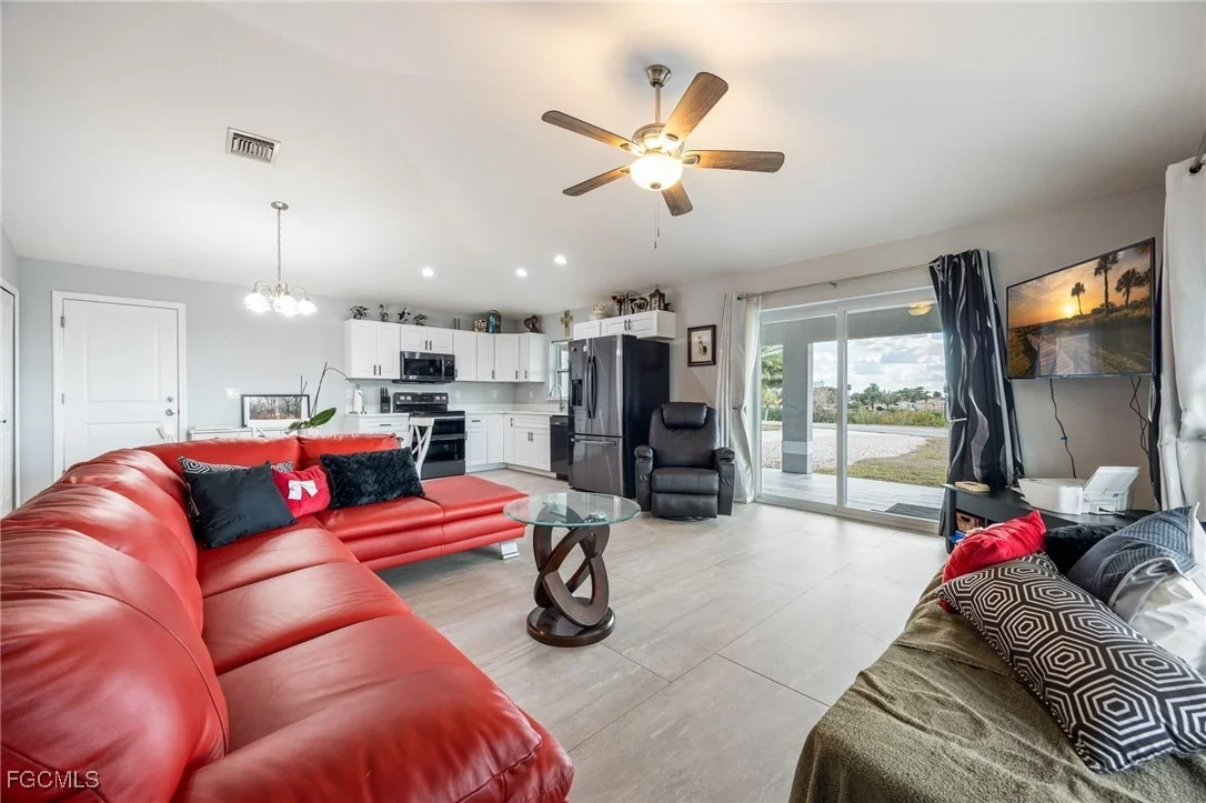 Photo of 1053 Lock Lane SW