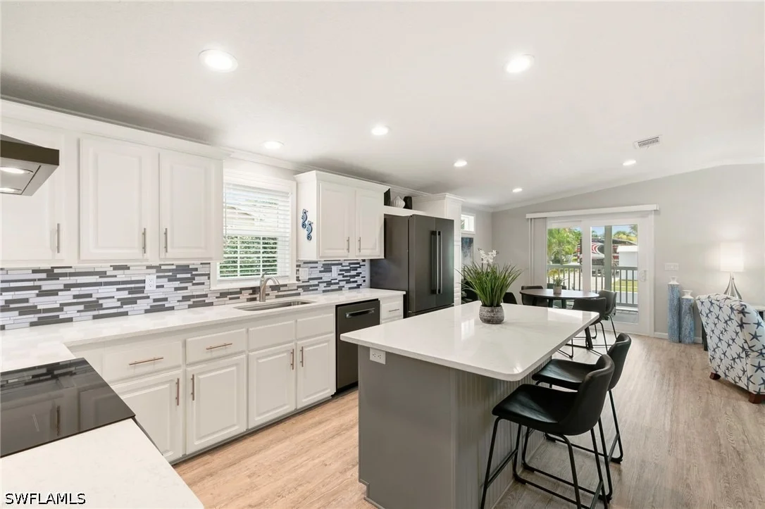 Photo of 1366 Diamond Lake Circle