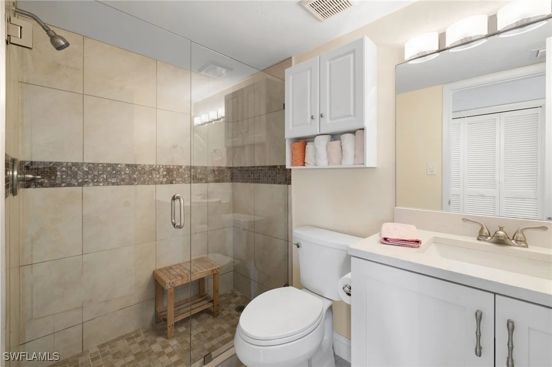 Photo of Unit 307 at 5 High Point Circle W