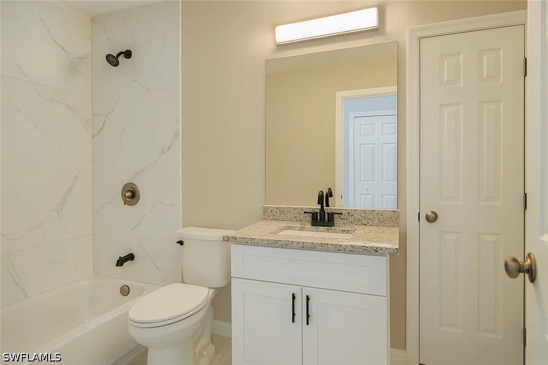 Photo of 241 8th Street SE