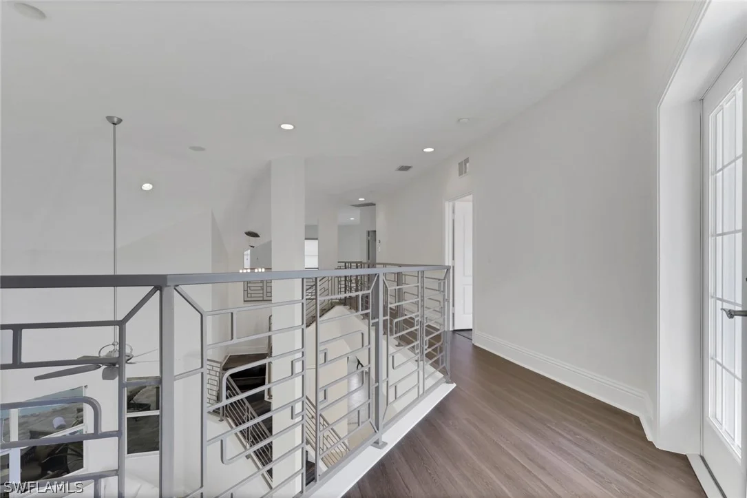 Photo of 6181 Hidden Oaks Lane